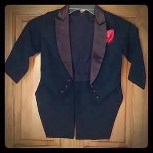 Boy's tuxedo blazer